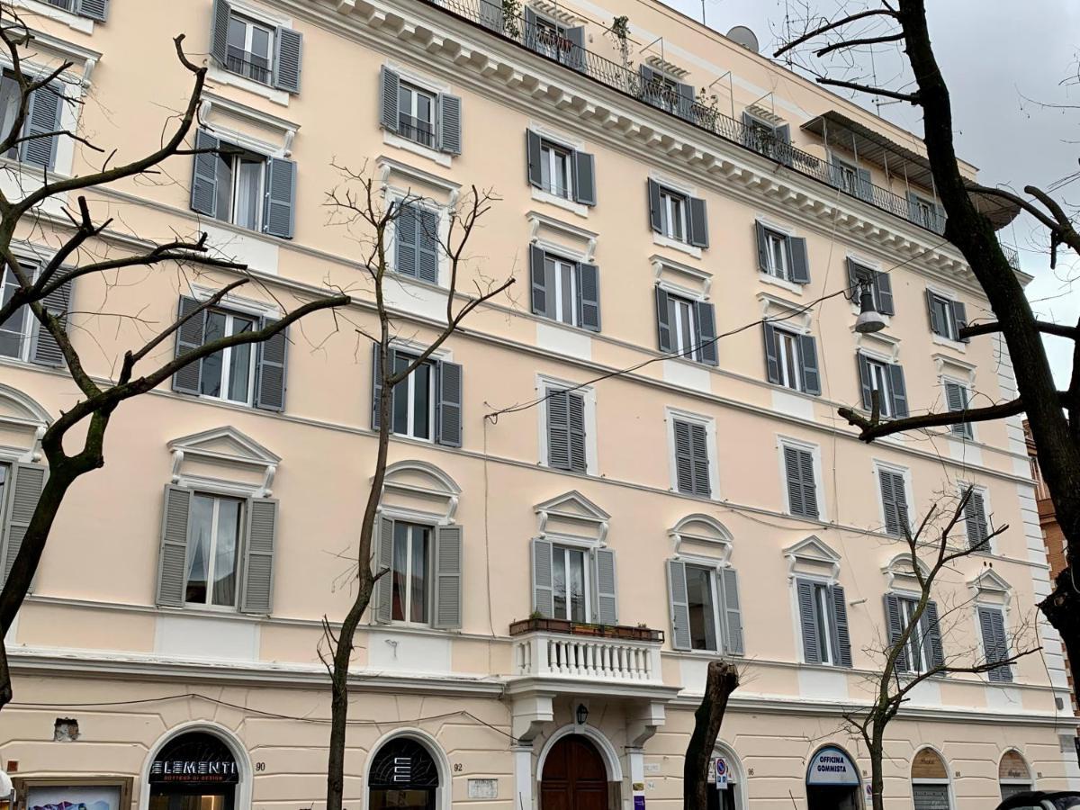 A Casa Di Clara Apartment Rome Exterior photo